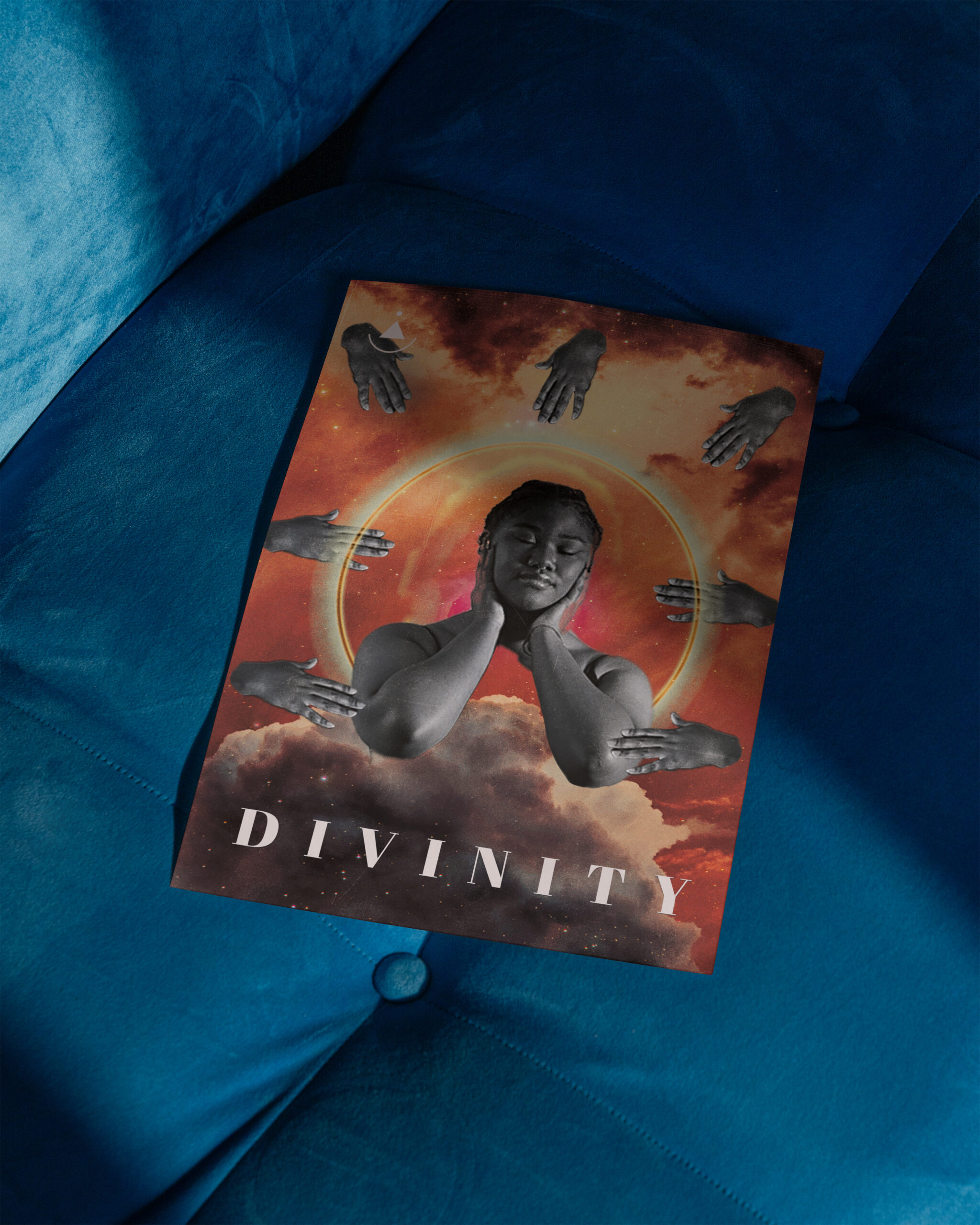 06-A3-Poster-on-a-Blue-Couch_DekGrafis